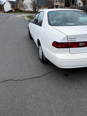 White 1999 Toyota Camry LE