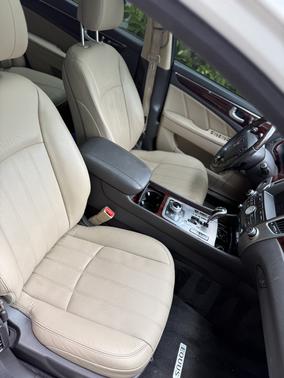 White 2012 Hyundai Equus Signature