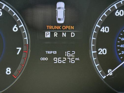 White 2012 Hyundai Equus Signature
