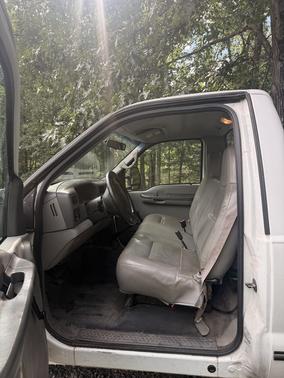 White 1999 Ford F-250 XLT