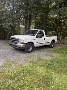 White 1999 Ford F-250 XLT