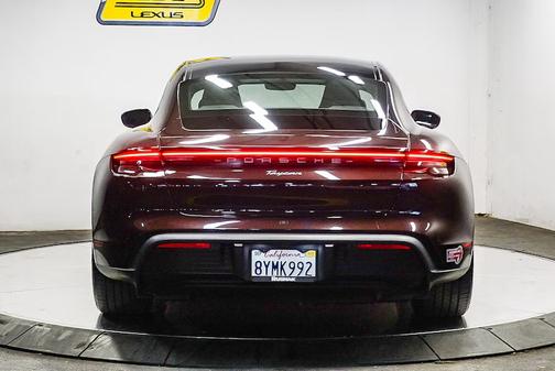 2021 Porsche Taycan Taycan