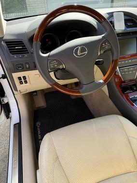 White 2010 Lexus ES 350 Base