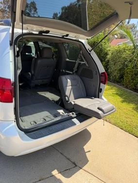 White 2004 Toyota Sienna XLE Limited
