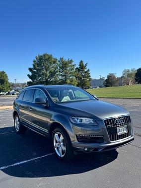 Gray 2014 Audi Q7 3.0 TDI Premium