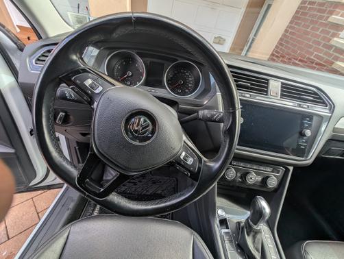 2018 Volkswagen Tiguan 2.0T SEL