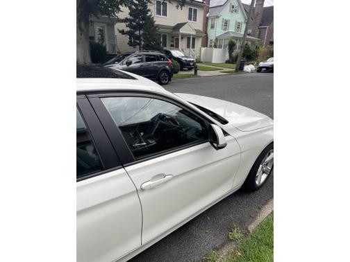 Photo 5 of 16 of 2013 BMW 328 i xDrive