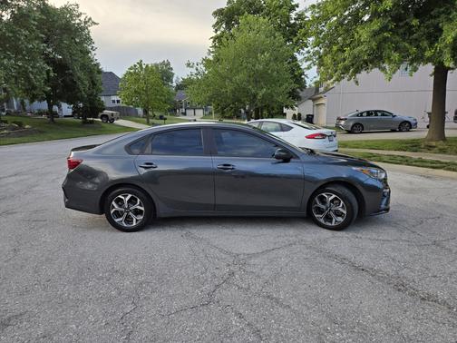2019 Kia Forte LXS
