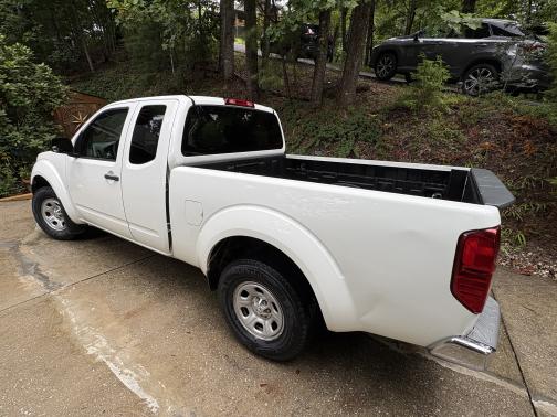 2013 Nissan Frontier S