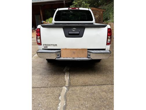 2013 Nissan Frontier S