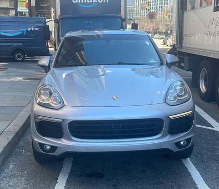 2018 Porsche Cayenne Platinum Edition