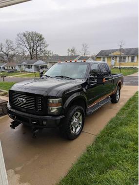 Black 2008 Ford F-250 Lariat Crew Cab Super Duty