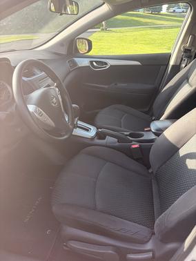 Silver 2013 Nissan Sentra SR