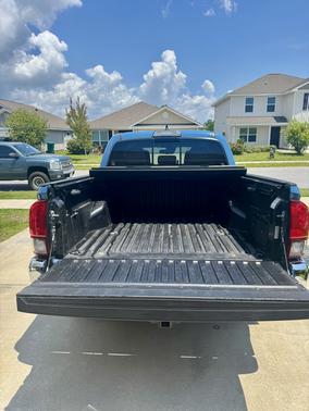 Blue 2019 Toyota Tacoma SR5