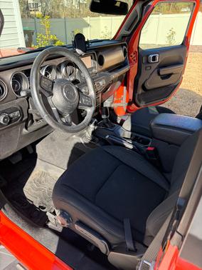 2020 Jeep Wrangler Sport