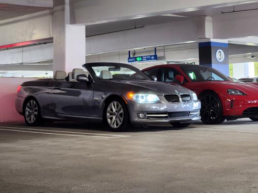 Gray 2012 BMW 328 i