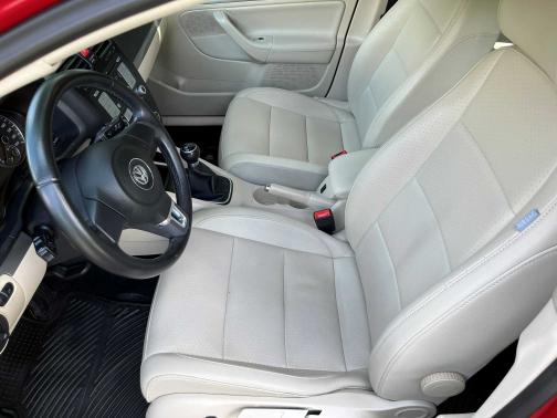 2010 Volkswagen Jetta Limited Edition