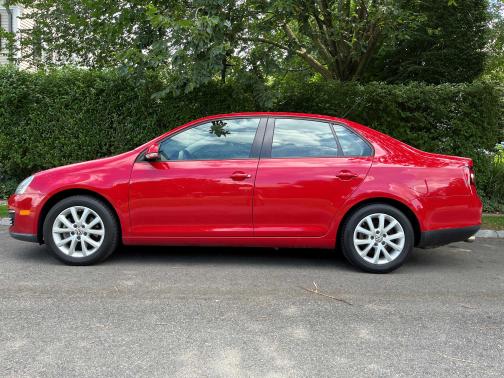 2010 Volkswagen Jetta Limited Edition