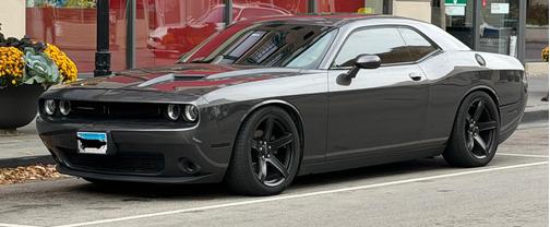 2015 Dodge Challenger SXT