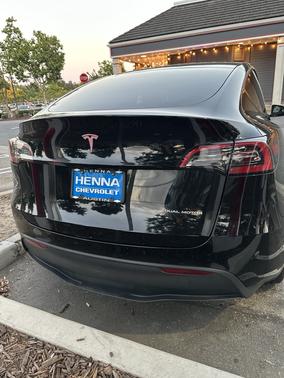 2025 Tesla Model Y Long Range AWD