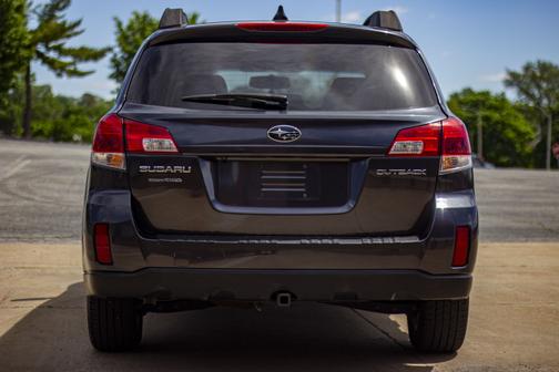 2012 Subaru Outback 2.5i Limited