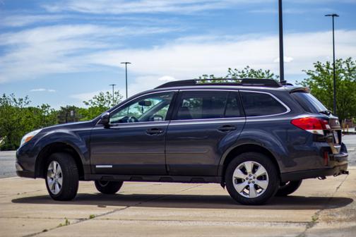 2012 Subaru Outback 2.5i Limited