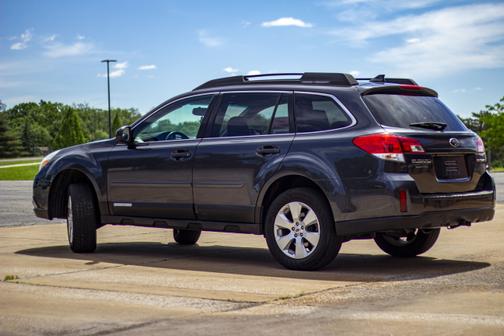 2012 Subaru Outback 2.5i Limited