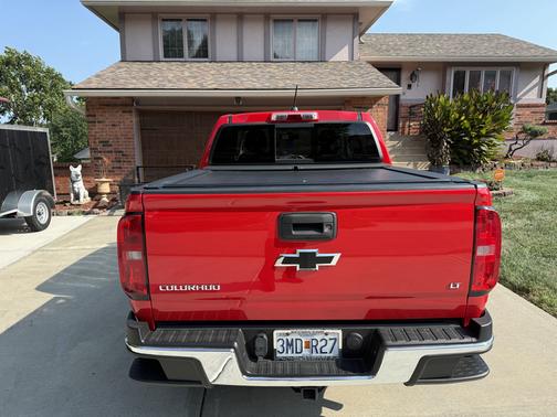 Red 2016 Chevrolet Colorado LT