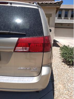 2005 Toyota Sienna LE