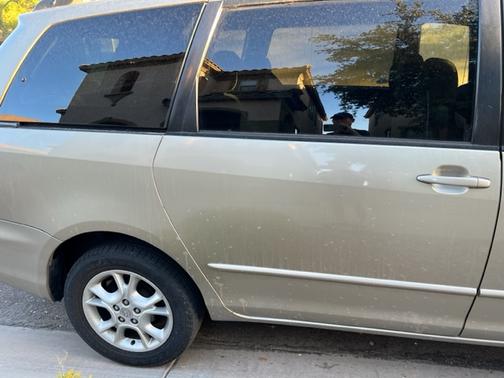 2005 Toyota Sienna LE