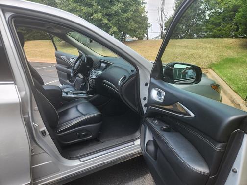 Silver 2019 INFINITI QX60 Pure
