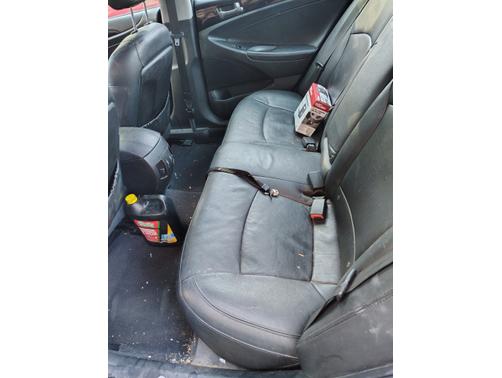 2011 Hyundai SONATA Limited 2.0T