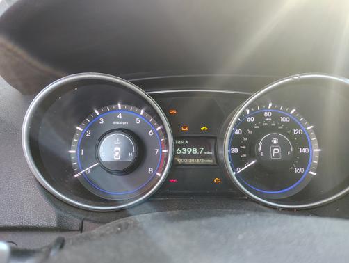 2011 Hyundai SONATA Limited 2.0T