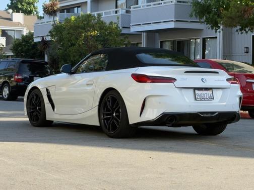 White 2022 BMW Z4 sDrive30i