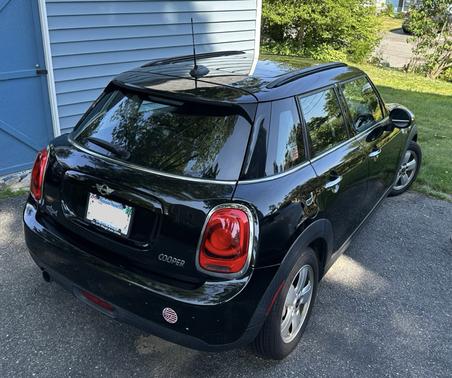 2017 MINI Hardtop Cooper
