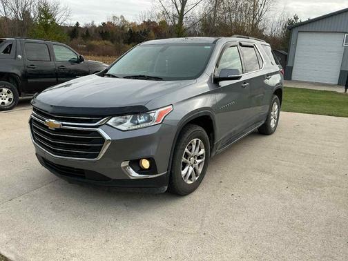 2020 Chevrolet Traverse LT Cloth