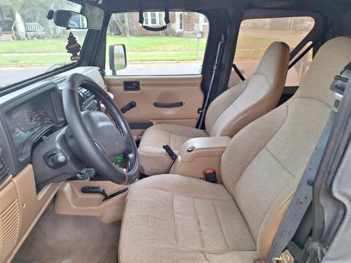 Black 2002 Jeep Wrangler X