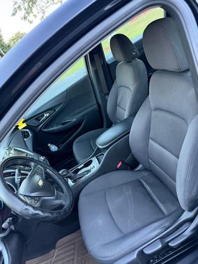Black 2023 Chevrolet Malibu 1LS