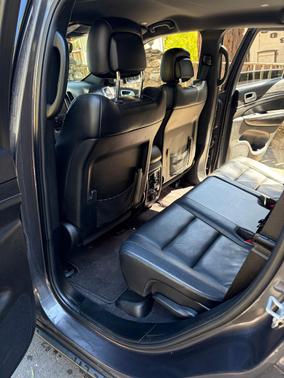 Gray 2018 Jeep Grand Cherokee Limited