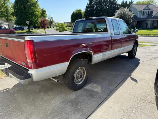 Red 1994 GMC Sierra 1500 SL Extended Cab