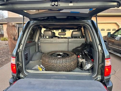 1999 Lexus LX 470 Base