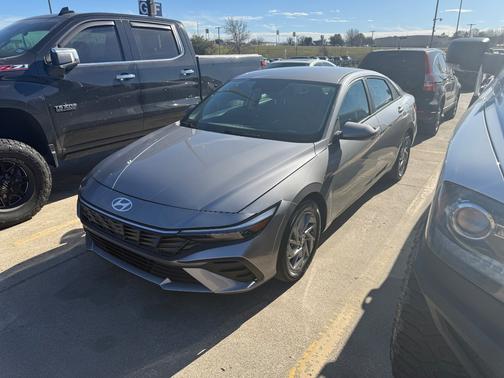 2025 Hyundai ELANTRA HEV Blue