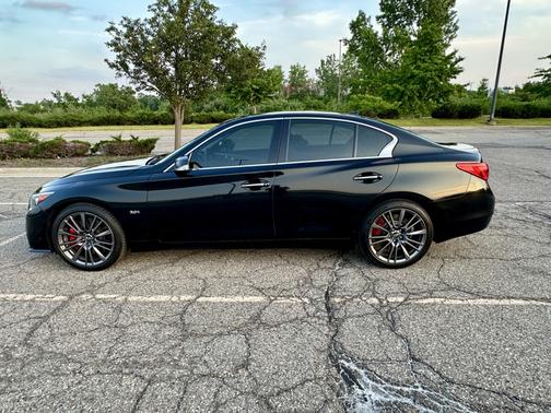2016 INFINITI Q50 3.0T Premium