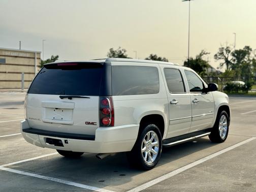 2013 GMC Yukon XL Denali