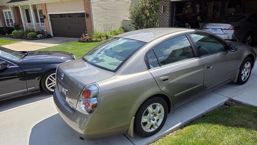 Beige 2006 Nissan Altima 2.5 S