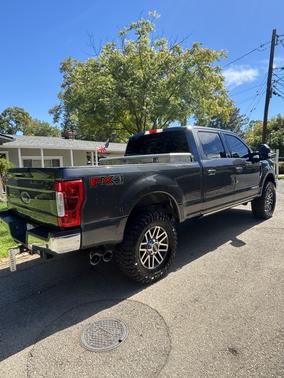 Gray 2019 Ford F-250 Lariat