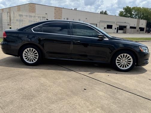 2014 Volkswagen Passat 2.5L SE