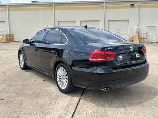 2014 Volkswagen Passat 2.5L SE