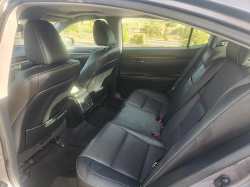 Gray 2014 Lexus ES 350 Base