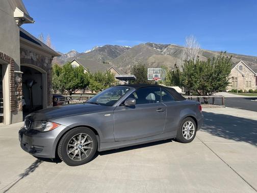 Silver 2011 BMW 128 i